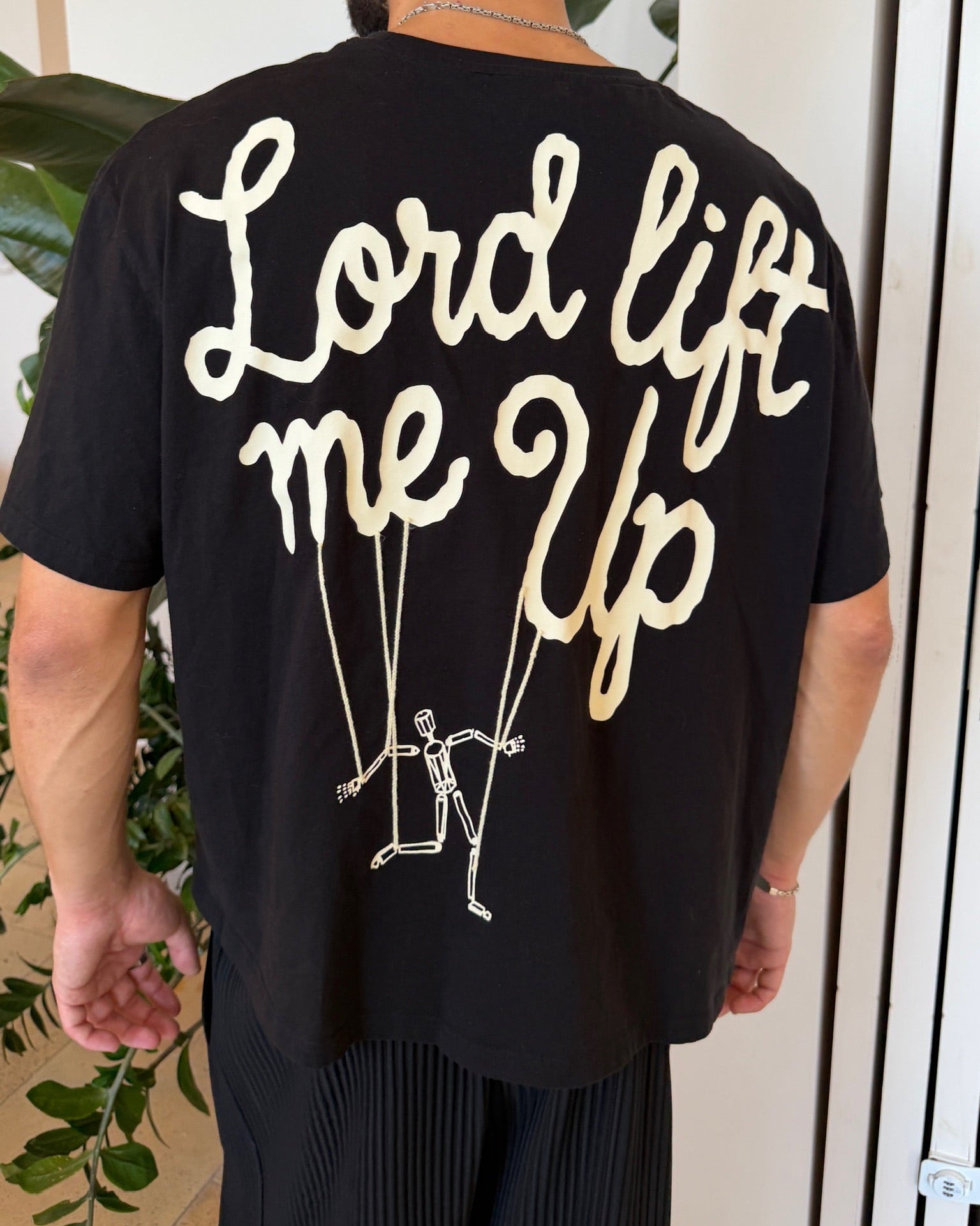 Lord Lift Me Up Rope Tee - Black - Red Letters